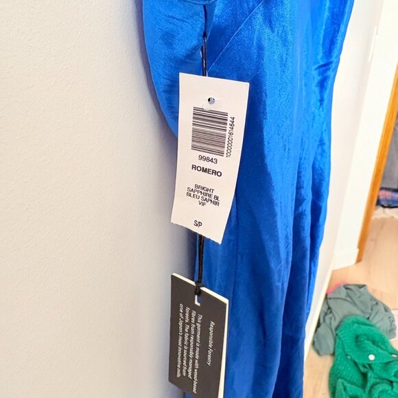 Aritzia Babaton Romero Slip Dress Bright Sapphire Blue NWT Size Small - Picture 4 of 6